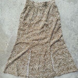 Patterned Brown and multi colour calf length Skirt with pockets & front slits